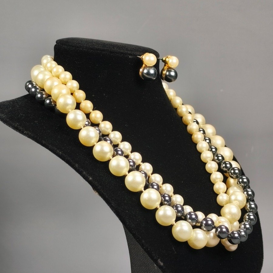 Item 16469 - Image 3