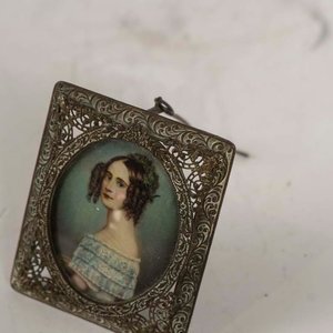 Miniatura Pintada con Marco Calado Estilo Victoriano - imagen 2