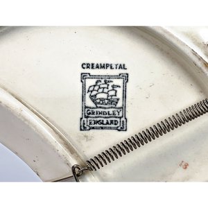 Fuente de Loza Inglesa "Creampetal" Grindley Beige Decoración Floral Media Luna 20x13cm - imagen 4