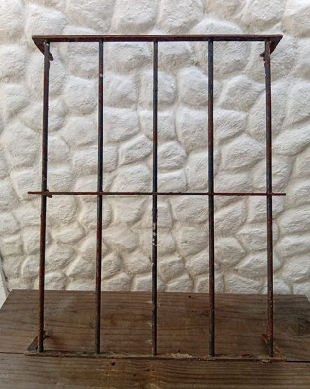 Reja de Seguridad Metálica para Ventana - 80x64 cm