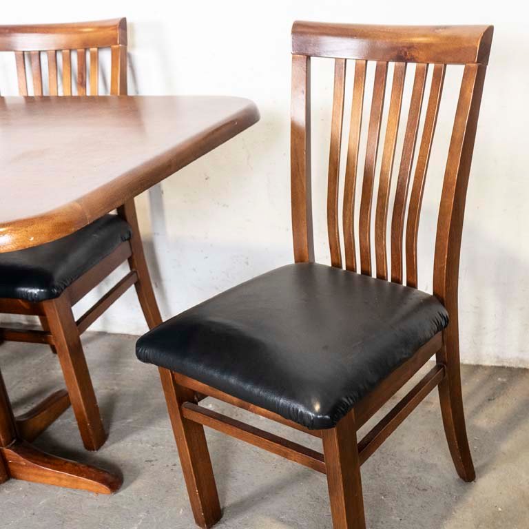 Mesa de comedor con sillas de cuero - imagen 2