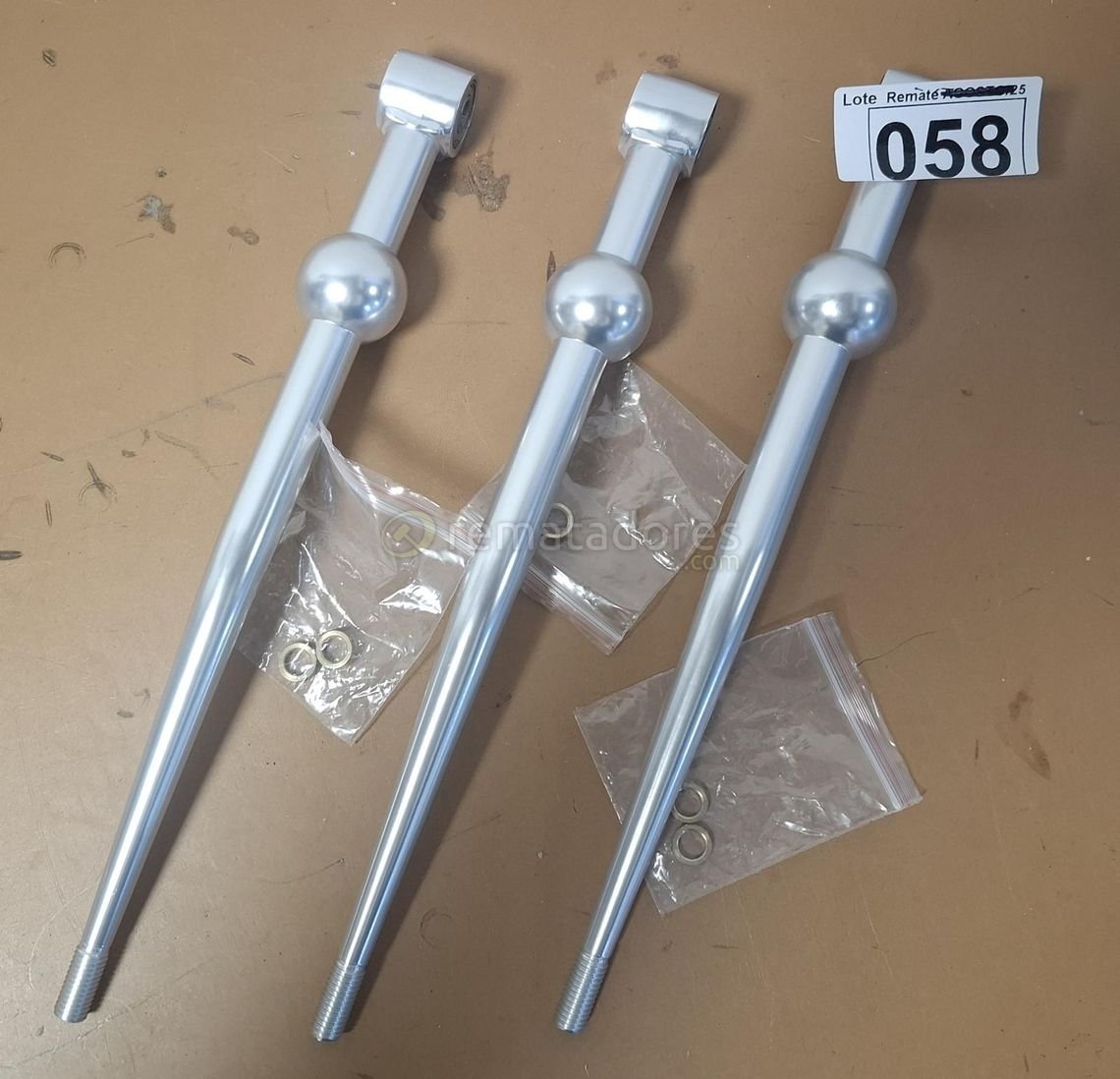 Set de 3 Palancas de Cambio Universales de Aluminio Pulido
