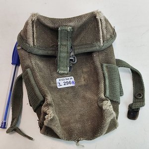 Lote siguiente: Porta Cartuchos Militar Americano de Lona Verde