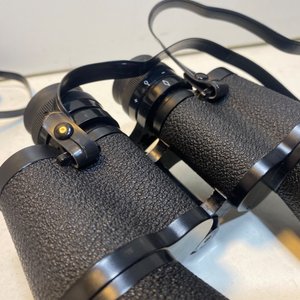 Binoculares Tasco Zip Focus 10x50 con Estuche y Accesorios - imagen 8