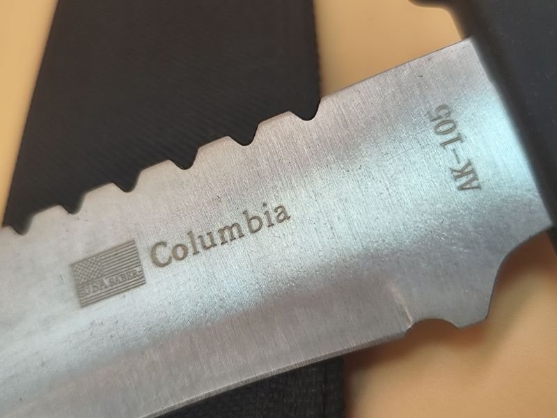 Cuchillo Bowie con Vaina Columbia - imagen 2