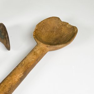 Lote de Herramientas Antiguas: Pie de Zapatero y Cuchara Grande de Madera - imagen 5