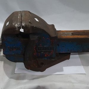 Lote anterior: Morsa Inglesa "Record" N° 6 de 15 cm