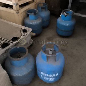 Lote anterior: Lote de 6 Garrafas de Gas Riogas Azules