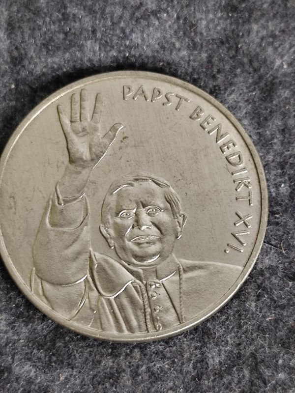 Medalla Papal Papa Benedicto XVI Año 2006