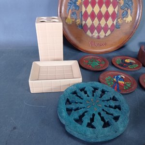 Lote de 6 piezas decorativas: Plato Monaco, apoya vasos, jabonera y más - imagen 4
