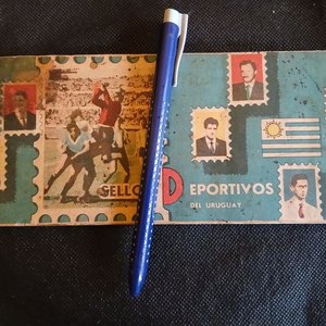 Álbum "Sellos Deportivos del Uruguay" (1953) - Figuras del Fútbol y Otros Deportes - imagen 2