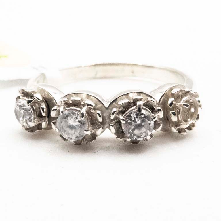 Anillo de Plata 930 con Piedras Transparentes