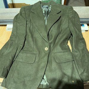 Lote anterior: Blazer Femenino de Paño Talle S/M Color Verde Oliva