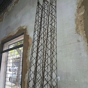 Lote de 3 Serchas Triangulares Metálicas de 3.5 Metros - imagen 3