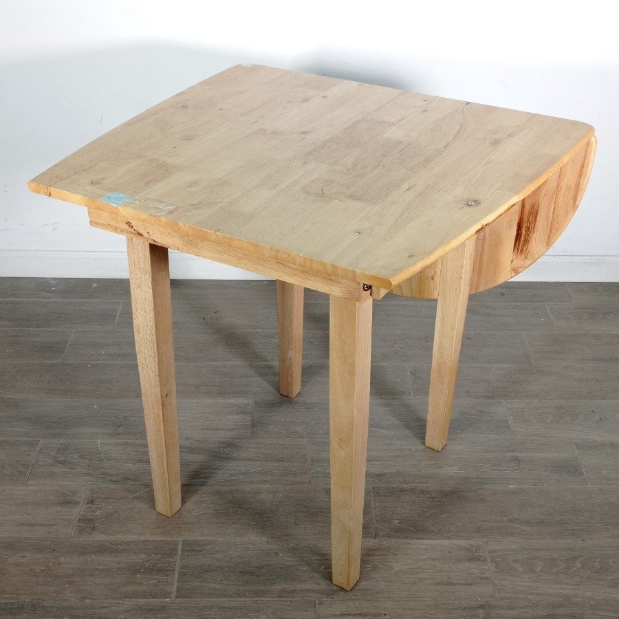 Mesa en madera de cedro con diseño simple - imagen 3