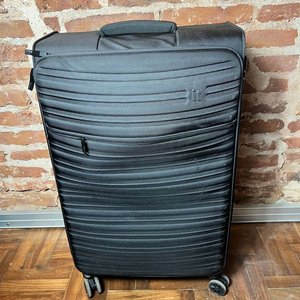Valija de Viaje Negra con Ruedas y Cerradura - imagen 5