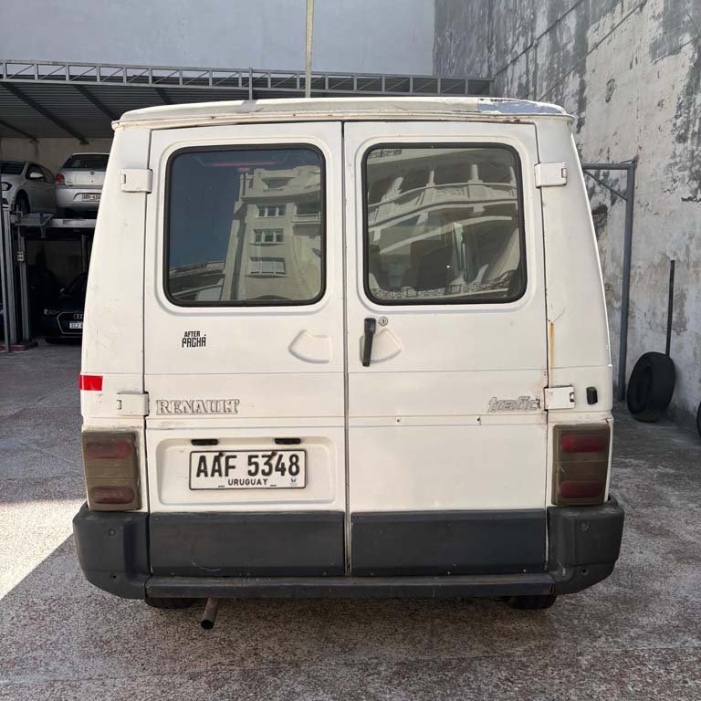 Item 2100103 - Image 3