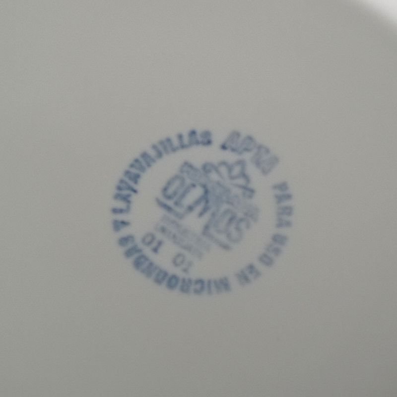 Platos de porcelana Olmos con logo de La Casa Violeta - imagen 3