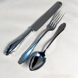 Set de Cubiertos "Solingen" Cromados: Cucharas, Tenedores y Cuchillos - imagen 2