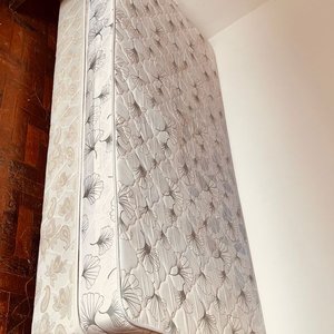 Lote anterior: Sommier de 1 Plaza con Diseño Floral