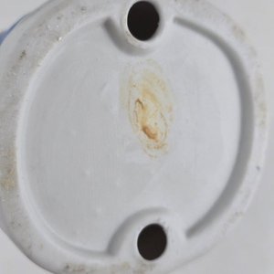 Figura de Porcelana de Mujer con Delantal - imagen 5
