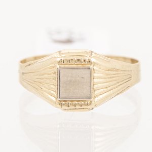 Lote anterior: Anillo de Oro 18k Grabable - 1.1g