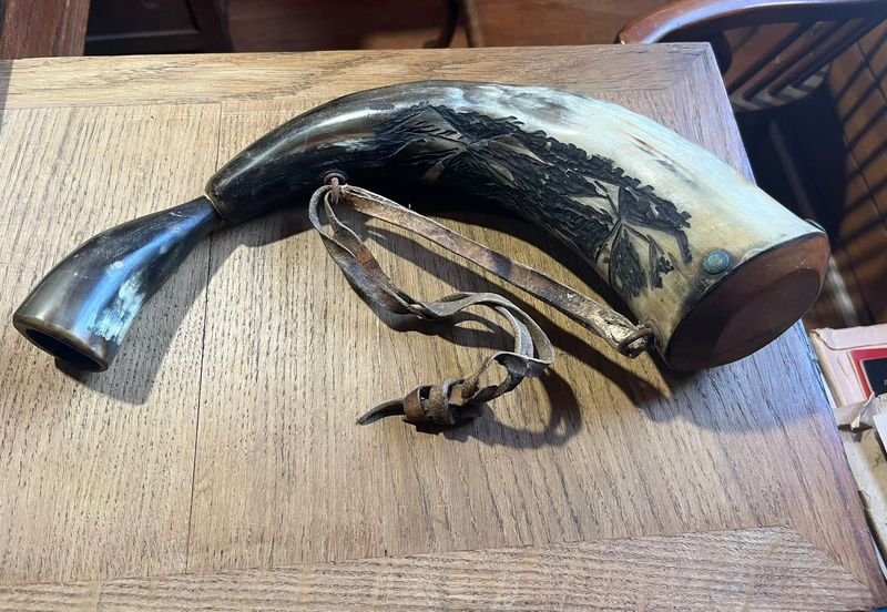 Chifle Gaucho tallado en madera - imagen 3