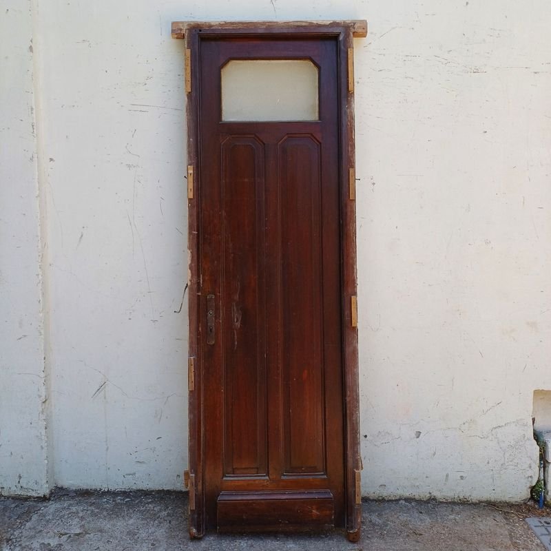 Puerta de tablero y vidrio con marco, completamente en cedro - imagen 1