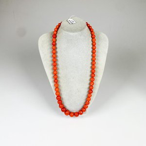 Lote siguiente: Collar de Coral Natural con Cierre de Oro 14k - 58 cm