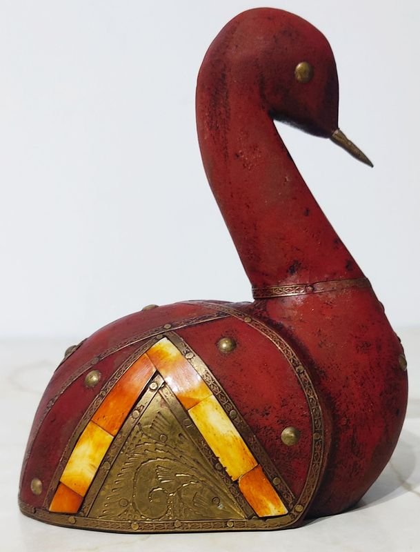 Antiguo Pato de Madera Decorado con Bronce, Coleccionable - imagen 2