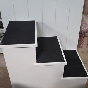 Lote anterior: Escalera para Mascotas de 3 Niveles, Blanca con Negro