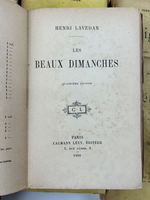 Libros franceses vintage del siglo XIX y XX - imagen 2