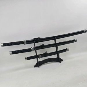 Lote anterior: Juego de 3 Katanas Decorativas con Soporte