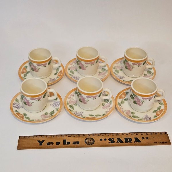 Juego de café hermoso con diseños florales - imagen 1