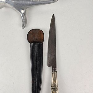 Lote anterior: Cuchillo Criollo Franz Wenk con Mango de Platería Criolla y Vaina de Cuero