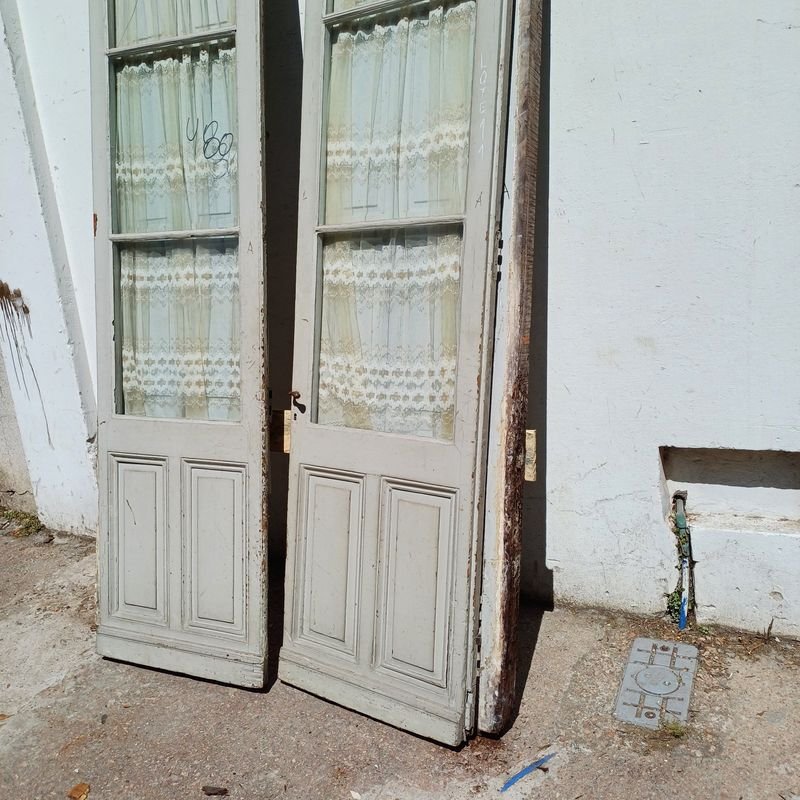 Puerta de cedro con vidrio y marco, estilo clásico - imagen 2