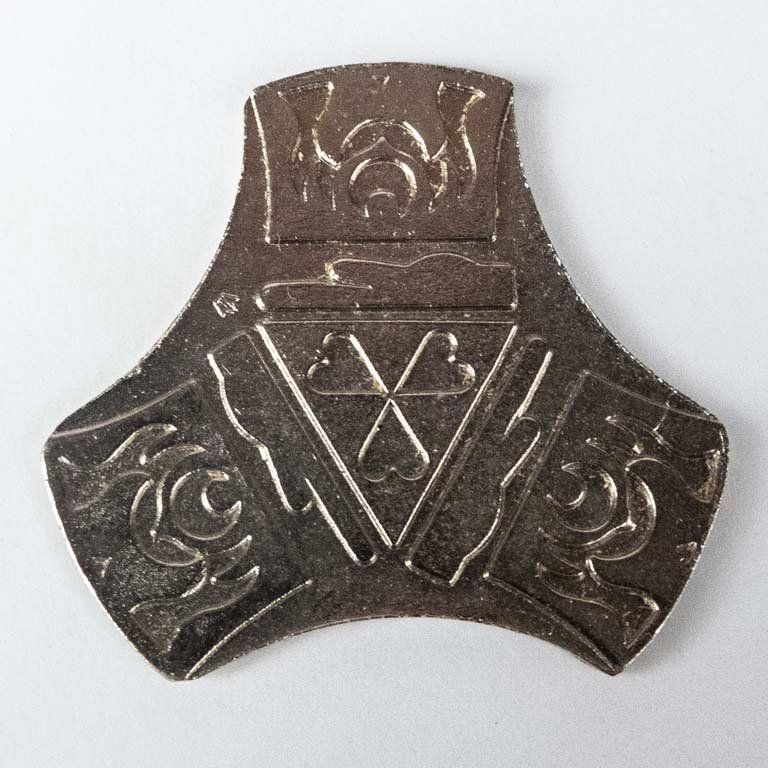 Item 2107911 - Image 1