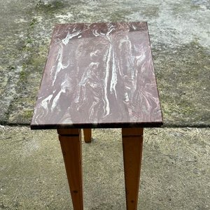Mesa Auxiliar Rectangular con Tapa de Mármol Sintético y Patas de Madera - imagen 4