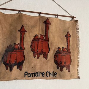 Set de Objetos Decorativos: Lienzo "Pomaire Chile" y Cazoletas de Cobre - imagen 12