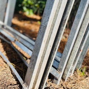 Lote de 3 Marcos Galvanizados para Construcción - imagen 3
