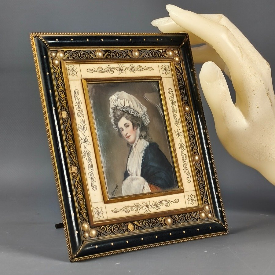 Miniatura pintada a mano por George Romney, retrato femenino con vestimenta de época - imagen 11