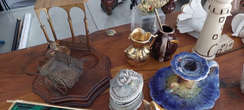 Colección de adornos decorativos y objetos para el hogar - imagen 20