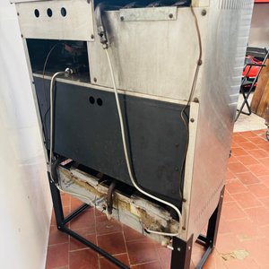 Horno a Gas Multifunción Acero Inoxidable con Piso Refractario, Plancha y Fritador - imagen 9