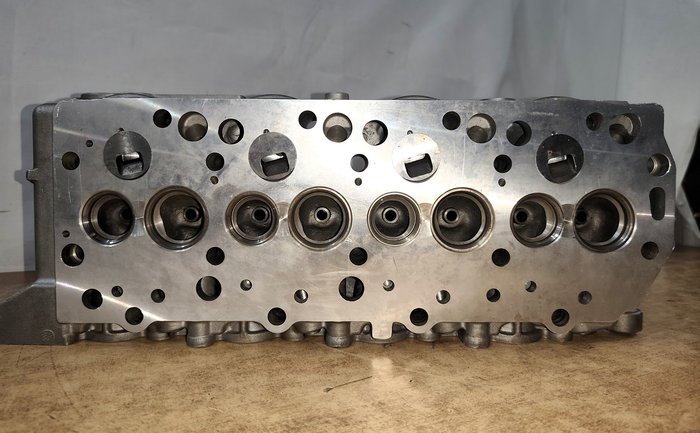 TAPA DE CILINDROS PARA MTSUBISHI L200 - imagen 7