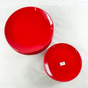 Catorce Platos Llanos y de Postre en Cerámica Roja - imagen 2