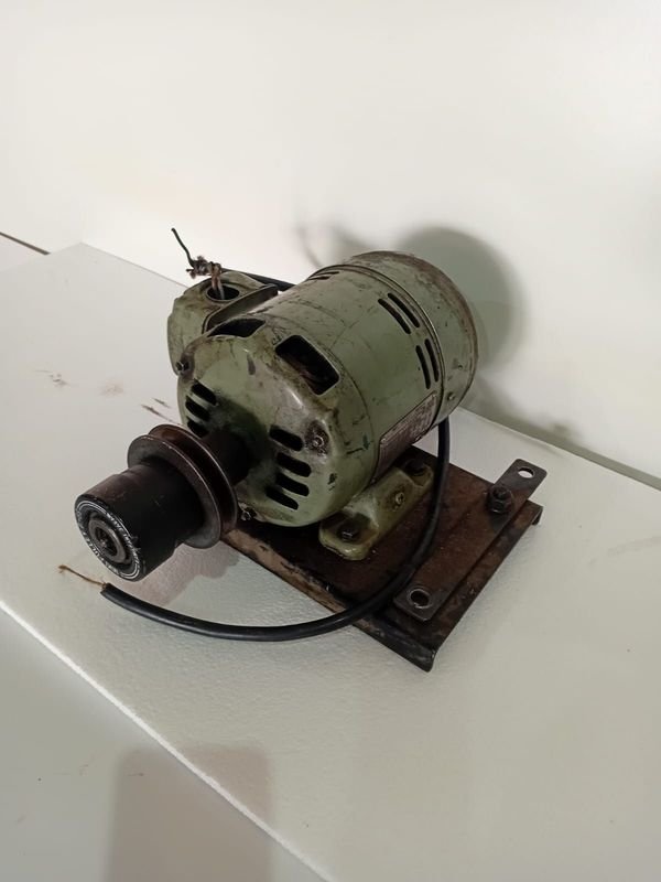 Item 873727 - Image 0