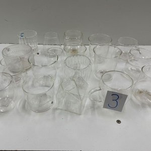 Lote de 18 Copas y Vasos de Vidrio Transparente - imagen 3