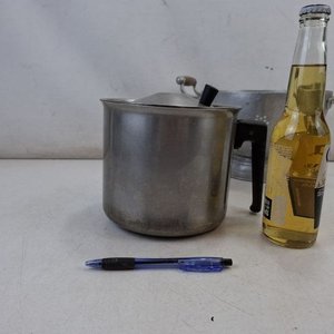 Lote de 6 Utensilios de Cocina Plateados: Bols, Olla con Tapa, Colador y Cernidor - imagen 6