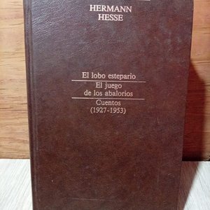 Lote siguiente: Libro: Tres Obras Literarias de Hermann Hesse - El Lobo Estepario, El Juego de los Abalorios, Cuentos (1927-1953)