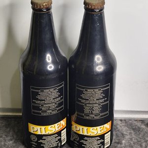 Dos Botellas Coleccionables Pilsen "Alma de Campeones" Selladas - imagen 3